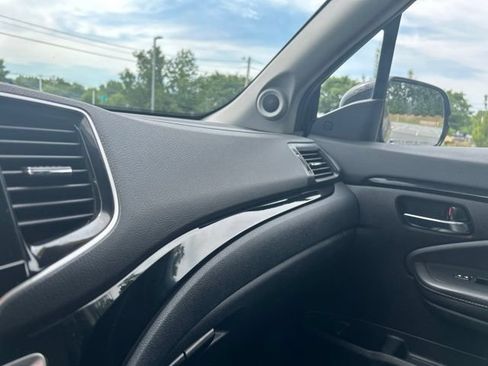 Used 2021 Honda Pilot Touring image 33