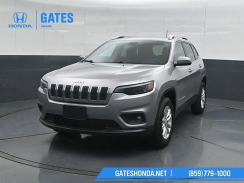 Used 2019 Jeep Cherokee Latitude w/ Popular Appearance Group AWD/4WD image 6