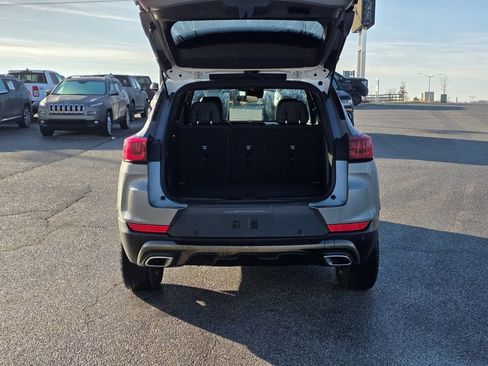 Used 2024 Chevrolet TrailBlazer ACTIV w/ Driver Confidence Package image 7