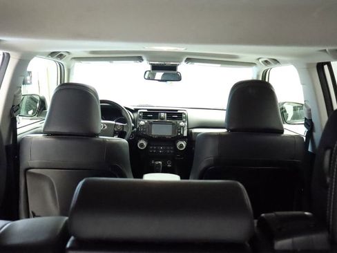 Used 2019 Toyota 4Runner Limited AWD/4WD image 17
