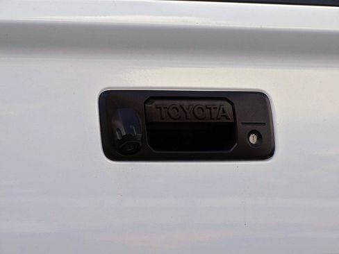 Used 2020 Toyota Tundra Limited w/ Limited Premium Package AWD/4WD image 14