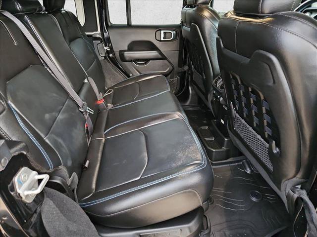 Used 2022 Jeep Wrangler Unlimited Rubicon 4xe w/ Cold Weather Group AWD/4WD image 20