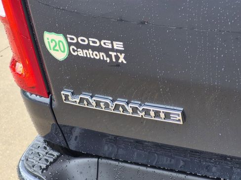New 2026 RAM 1500 Laramie AWD/4WD image 8