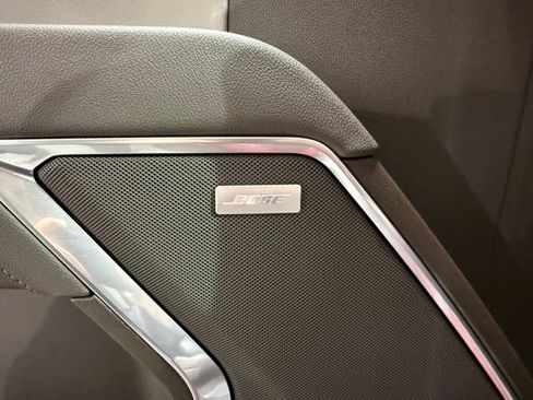 New 2026 GMC Sierra 1500 SLT w/ SLT Premium Package AWD/4WD image 13