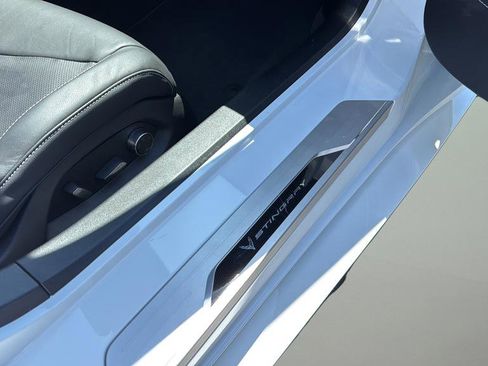 Used 2023 Chevrolet Corvette Stingray Preferred Cpe w/ Z51 Performance Package RWD image 18