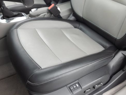 Used 2014 Buick Encore Leather FWD image 23