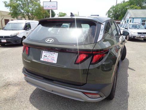 Used 2025 Hyundai Tucson SE FWD image 20