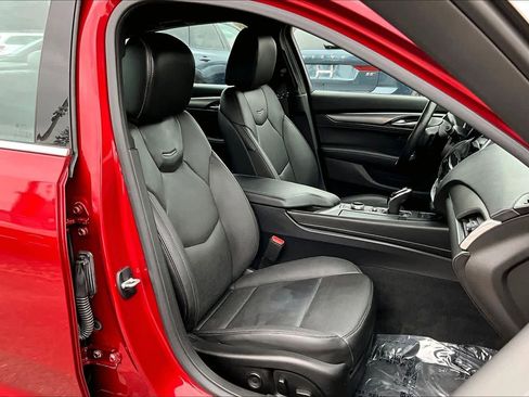 Used 2023 Cadillac CT5 Luxury image 8