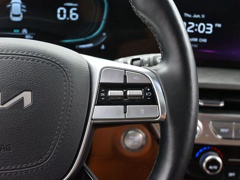 Used 2023 Kia Telluride EX X-Line AWD/4WD image 15