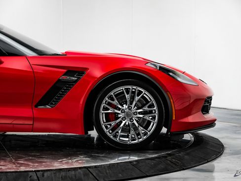 Used 2016 Chevrolet Corvette Z06 w/ 2LZ Preferred Equipment Group image 25
