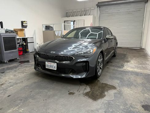 Used 2021 Kia Stinger GT2 AWD/4WD image 4
