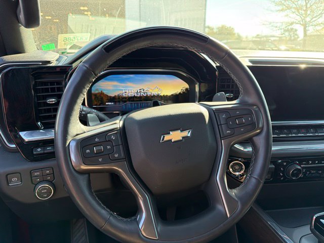 Used 2024 Chevrolet Silverado 1500 High Country AWD/4WD image 17