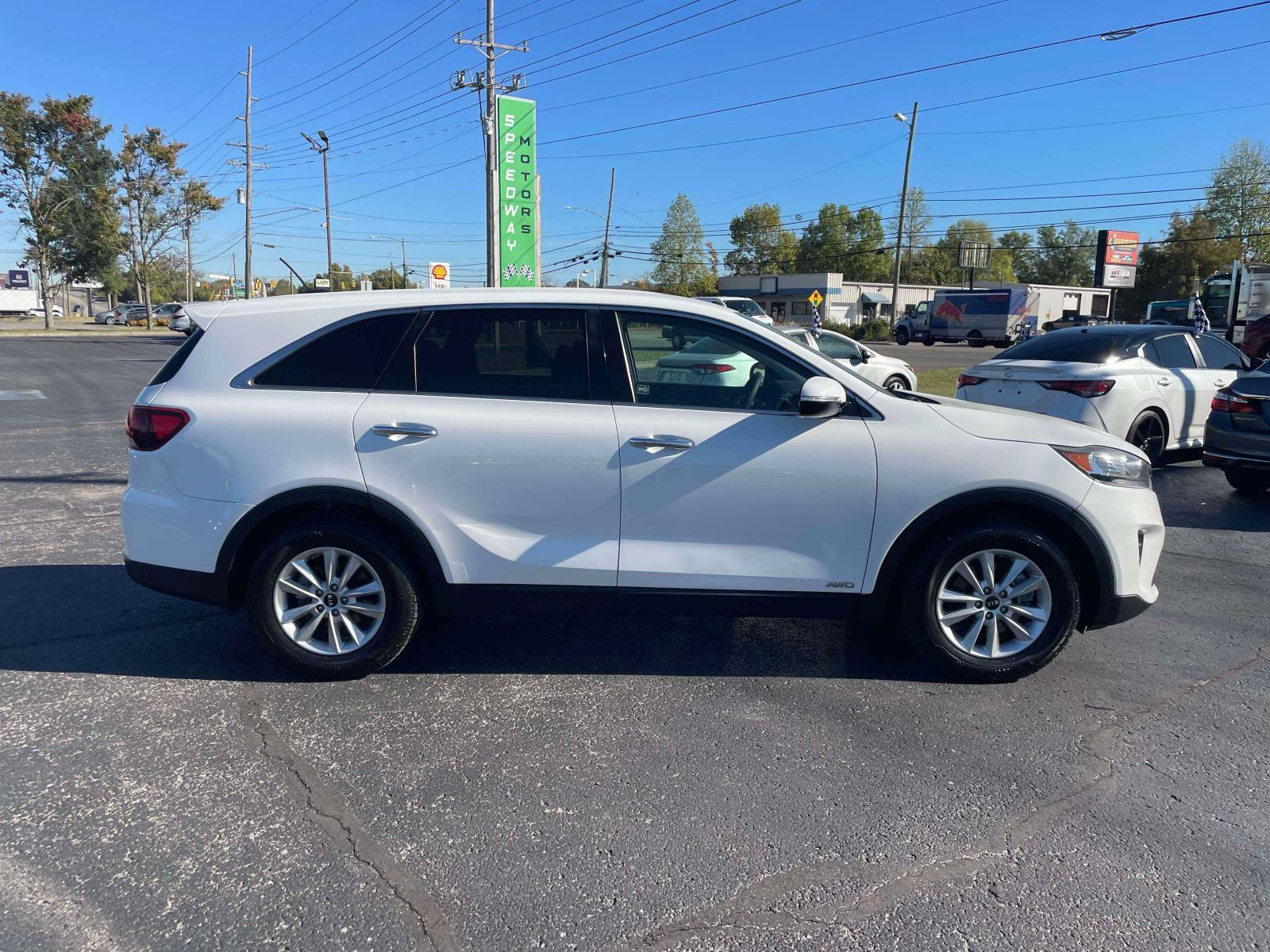 Used 2019 Kia Sorento AWD V6 image 8