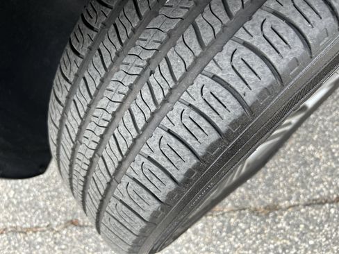 Certified 2023 Hyundai Santa Fe SEL w/ Premium Package image 13