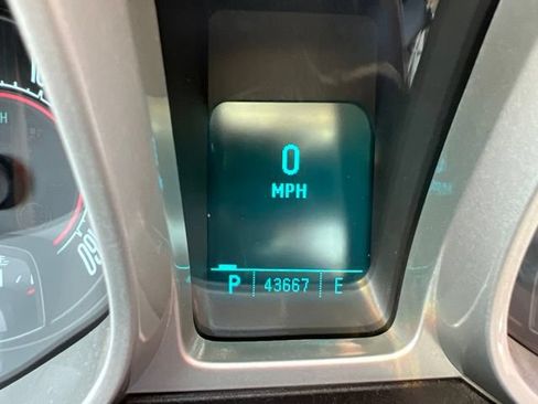 Used 2010 Chevrolet Camaro LT RWD image 11