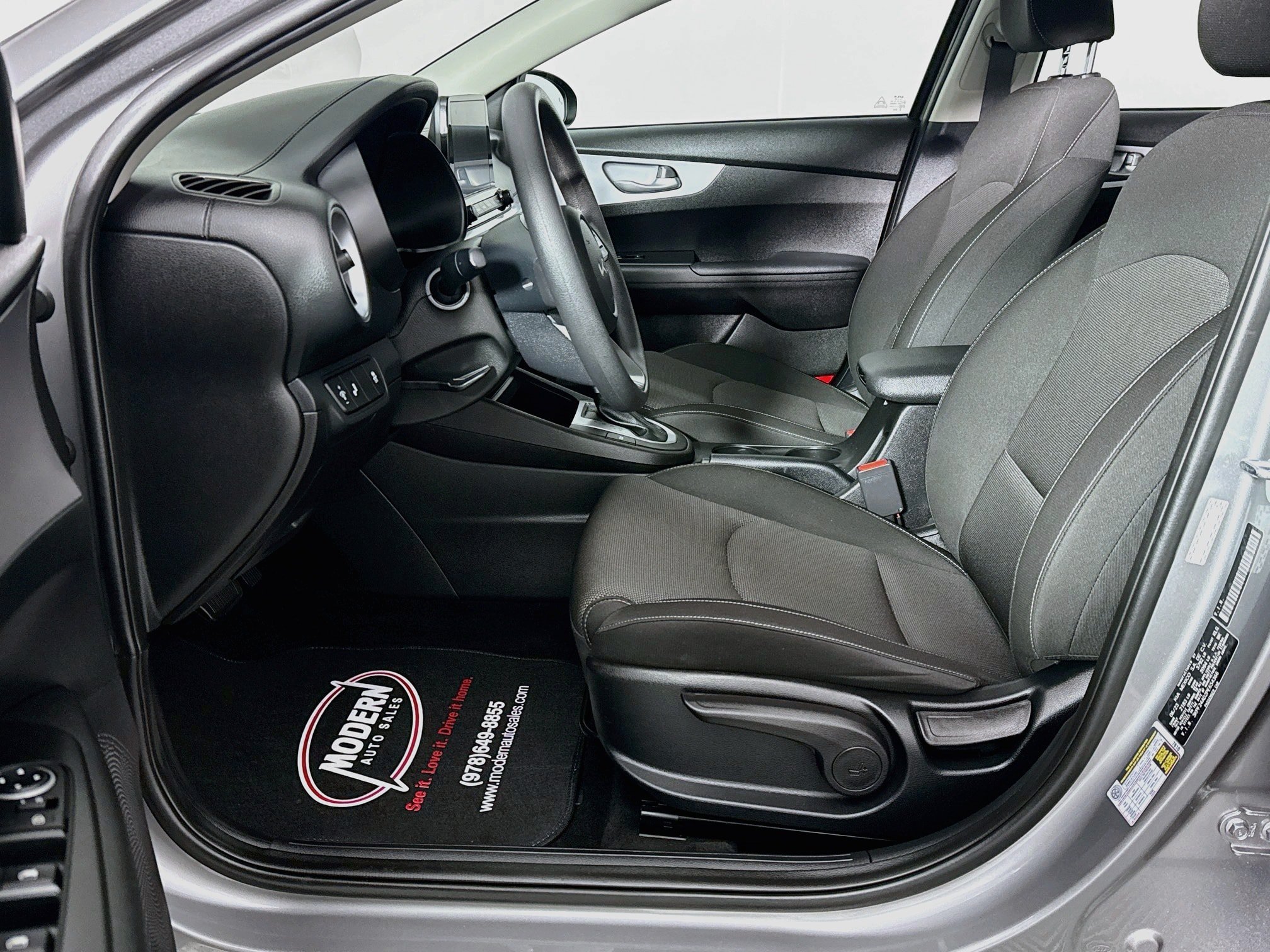 Used 2023 Kia Forte LXS w/ LXS Technology Package FWD image 20