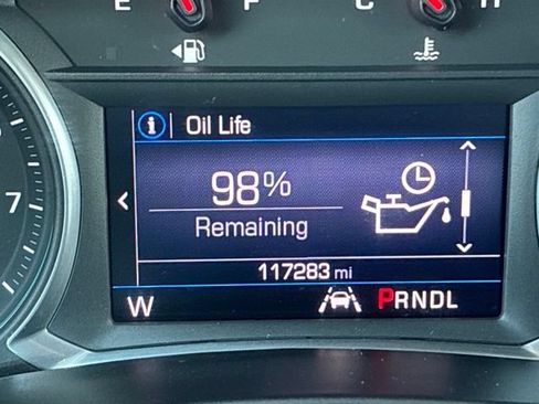 Used 2021 Chevrolet Equinox LT FWD image 36