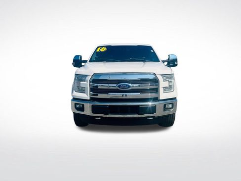Used 2016 Ford F150 Lariat w/ Equipment Group 502A Luxury AWD/4WD image 12