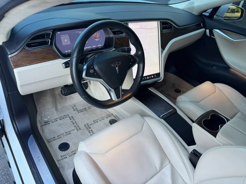 Used 2017 Tesla Model S 75D AWD/4WD image 21