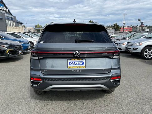 New 2025 Volkswagen Taos SE image 6