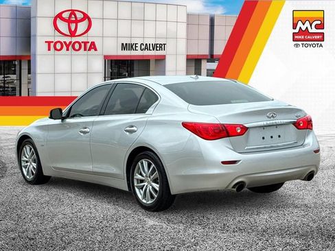 Used 2016 INFINITI Q50 3.0t Premium w/ 3.0T Premium Plus Package RWD image 3