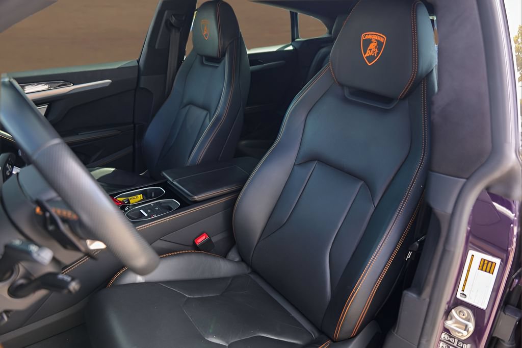Used 2020 Lamborghini Urus AWD/4WD image 7