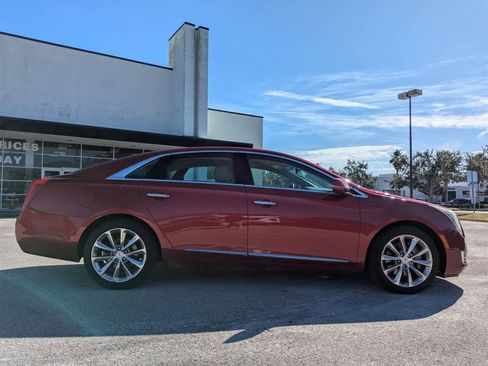 Used 2013 Cadillac XTS Luxury w/ Driver Awareness Package image 4