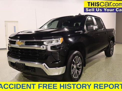 Used 2024 Chevrolet Silverado 1500 LT w/ Safety Package RWD image 5
