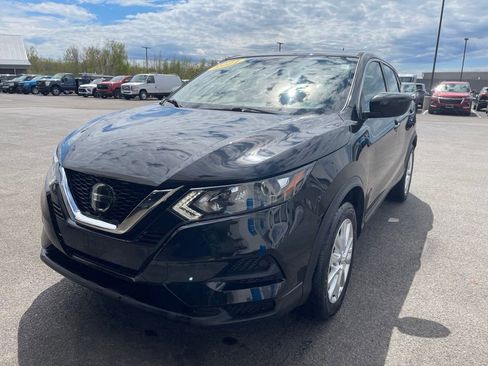 Used 2021 Nissan Rogue Sport S AWD/4WD image 3