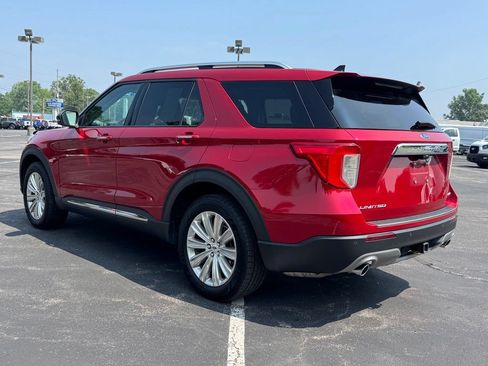 Used 2021 Ford Explorer Limited w/ Equipment Group 301A AWD/4WD image 8