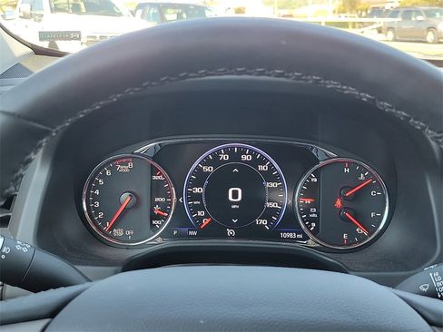 Used 2023 GMC Acadia AT4 w/ Technology Package image 19