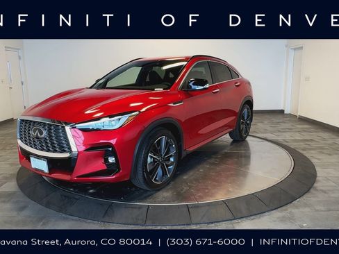 New 2025 INFINITI QX55 Essential image 1
