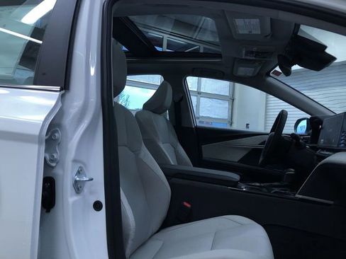 New 2026 Toyota Camry XLE image 14