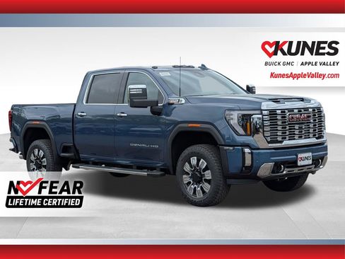 New 2026 GMC Sierra 3500 Denali w/ Denali Reserve Package AWD/4WD image 1