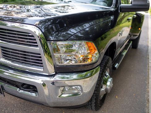 Used 2011 RAM 3500 Big Horn AWD/4WD image 32