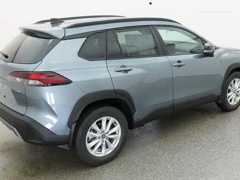 New 2026 Toyota Corolla Cross LE FWD image 4