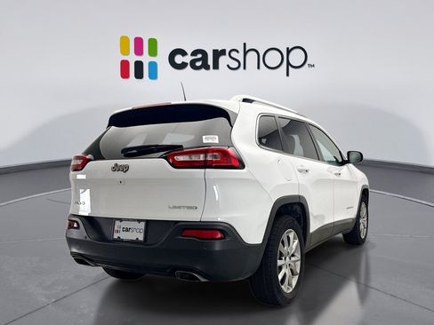 Used 2018 Jeep Cherokee Limited AWD/4WD image 5