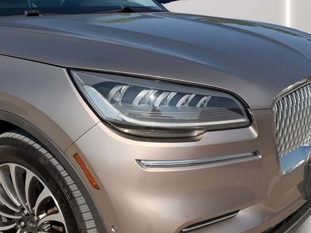 Used 2020 Lincoln Aviator Reserve w/ Equipment Group 201A RWD image 41