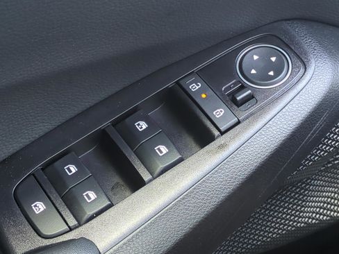 New 2026 Kia Seltos S image 18