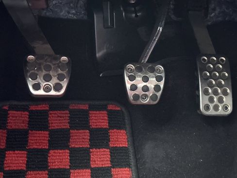 Used 2018 Honda Civic Type R image 41