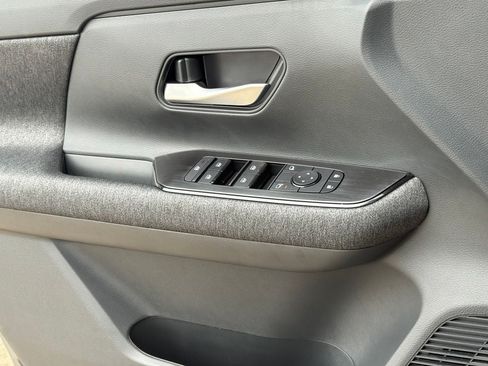 New 2026 Nissan Kicks SV AWD/4WD image 22