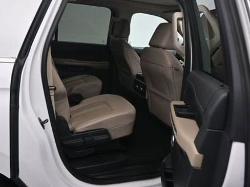 Used 2024 Ford Expedition Max Limited AWD/4WD image 17