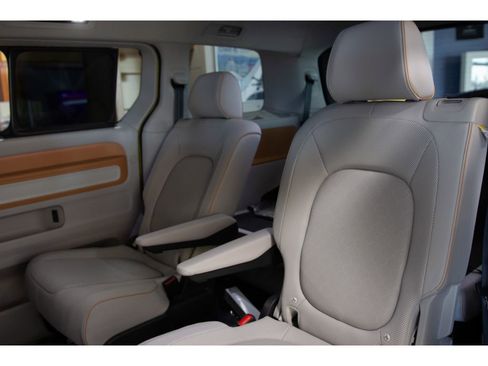 New 2025 Volkswagen ID. Buzz Pro S Plus image 4