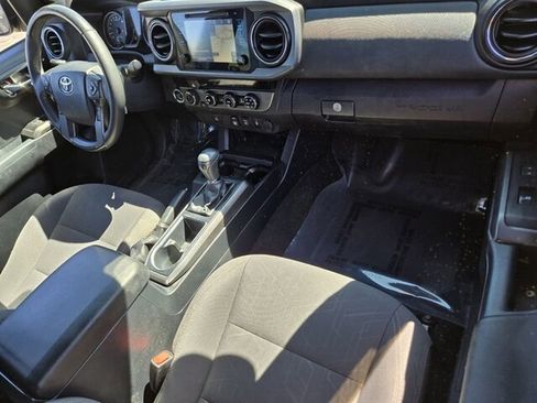 Used 2018 Toyota Tacoma TRD Off-Road image 22