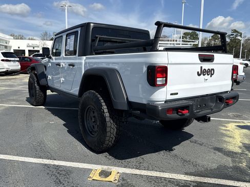 Used 2023 Jeep Gladiator Rubicon w/ Trailer Tow Package image 13