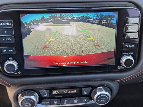 New 2025 Nissan Versa SR w/ Trunk Package image 32