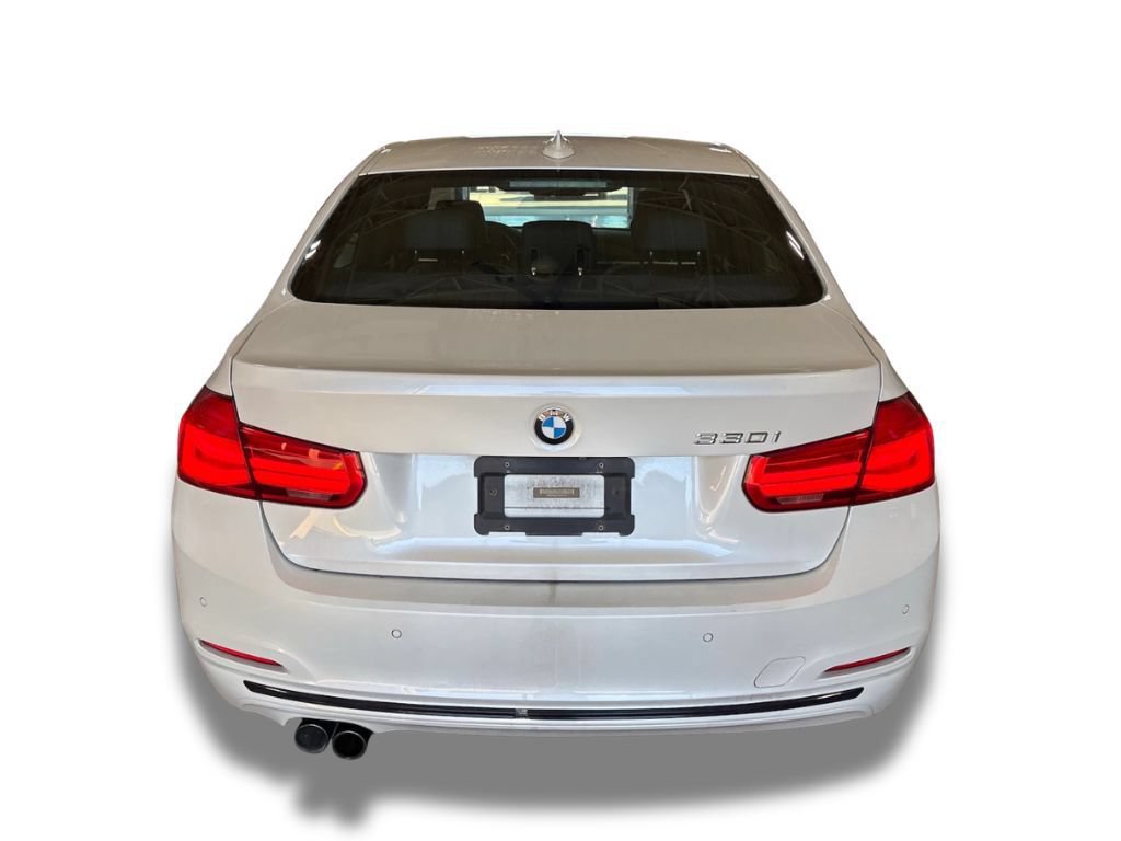 Used 2018 BMW 330i Sedan RWD image 6