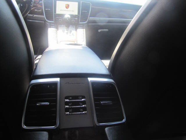 Used 2010 Porsche Panamera 4S AWD/4WD image 17