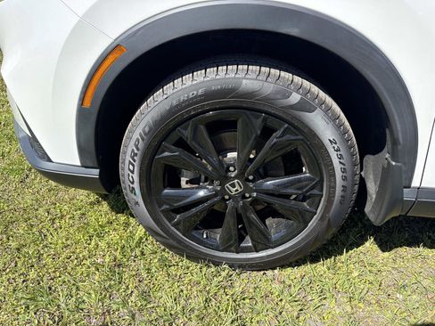Used 2023 Honda CR-V Sport Touring image 9