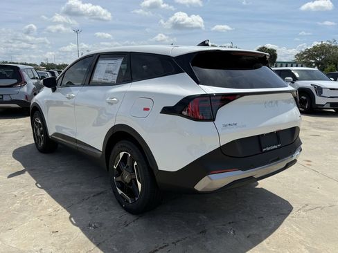 New 2026 Kia Sportage S image 6